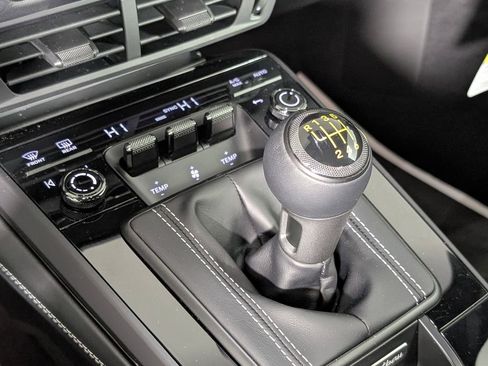 New 2026 Porsche 911 GT3 image 31