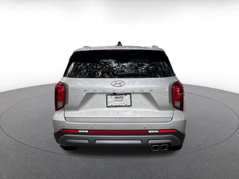 Used 2025 Hyundai Palisade SEL FWD image 10