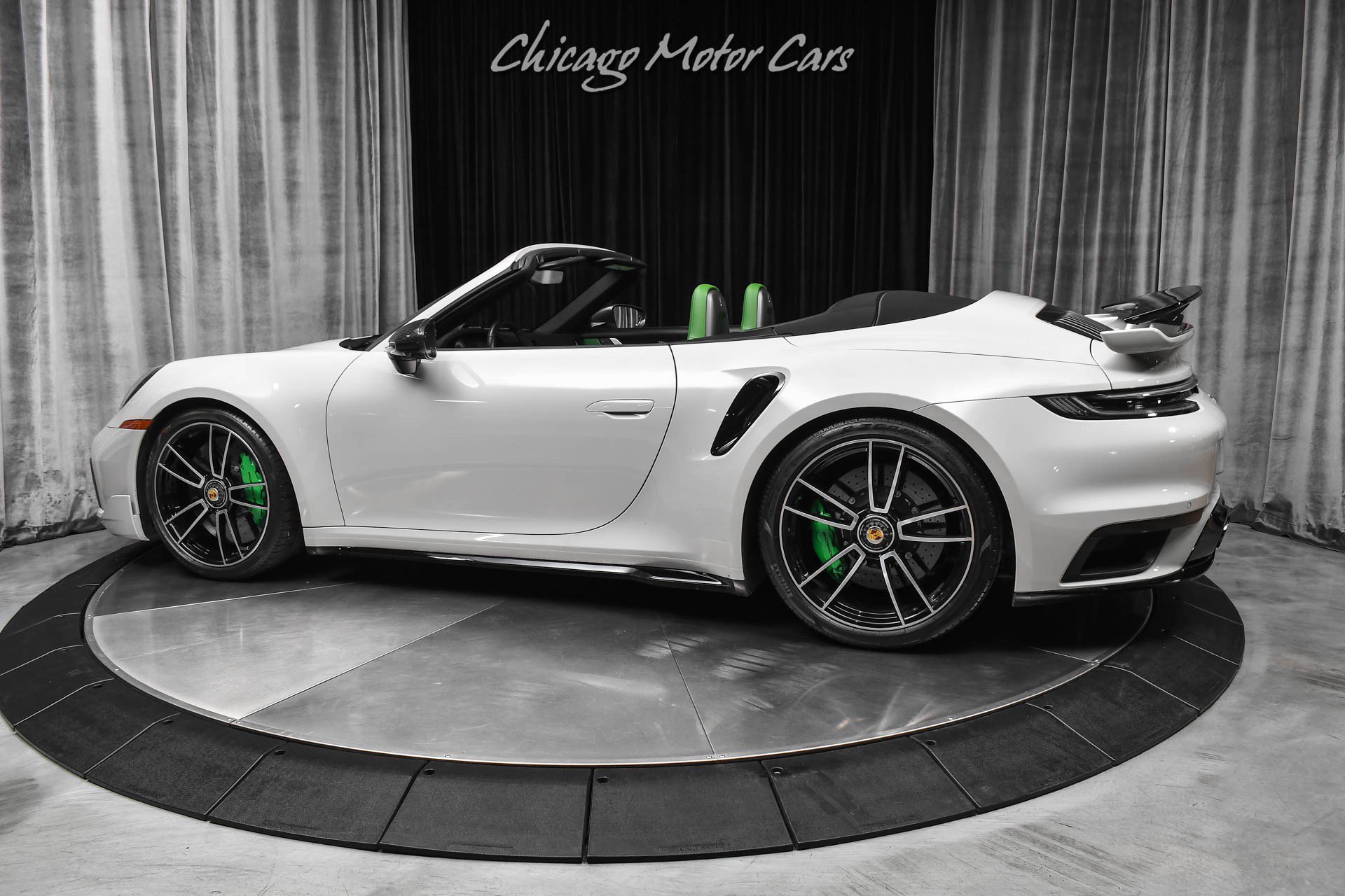 Used 2022 Porsche 911 Turbo S AWD/4WD image 3