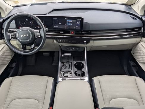 Certified 2025 Kia Carnival SX Prestige FWD image 27
