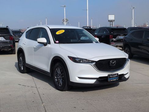 Used 2021 MAZDA CX-5 Touring image 8