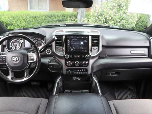 Used 2022 RAM 2500 Big Horn w/ Night Edition AWD/4WD image 29