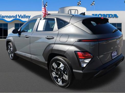 Used 2025 Hyundai Kona SEL image 4