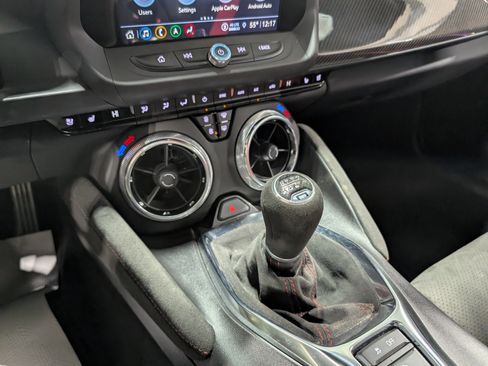 Used 2021 Chevrolet Camaro ZL1 w/ LPO, ZL1 Protection Package image 10