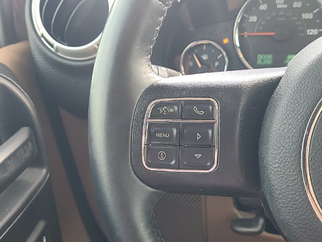 Used 2016 Jeep Wrangler Unlimited Sahara w/ Dual Top Group AWD/4WD image 15