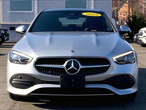 Used 2025 Mercedes-Benz C 300 4MATIC Sedan image 2