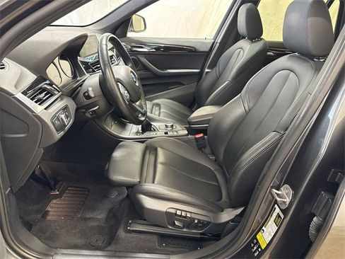 Used 2018 BMW X1 xDrive28i w/ Convenience Package image 10