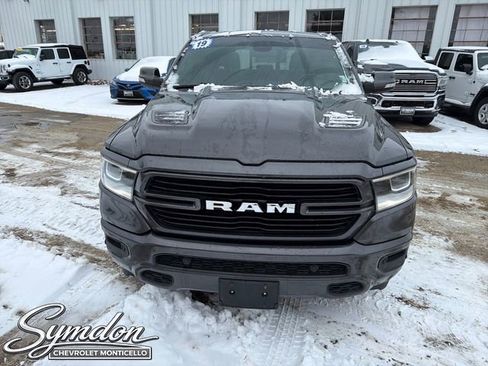 Used 2019 RAM 1500 Laramie w/ Sport Appearance Package image 9