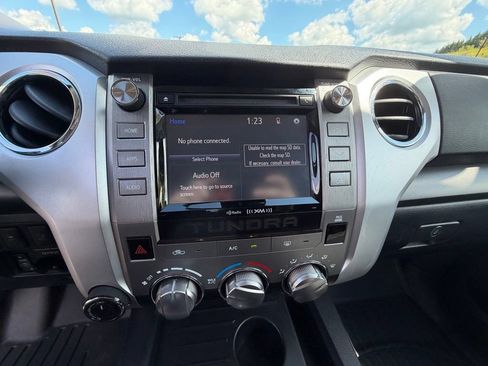 Used 2019 Toyota Tundra SR5 AWD/4WD image 25