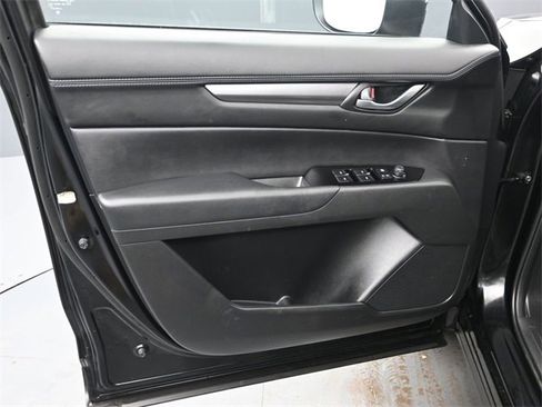 Used 2023 MAZDA CX-5 AWD 2.5 S w/ Preferred Package image 16