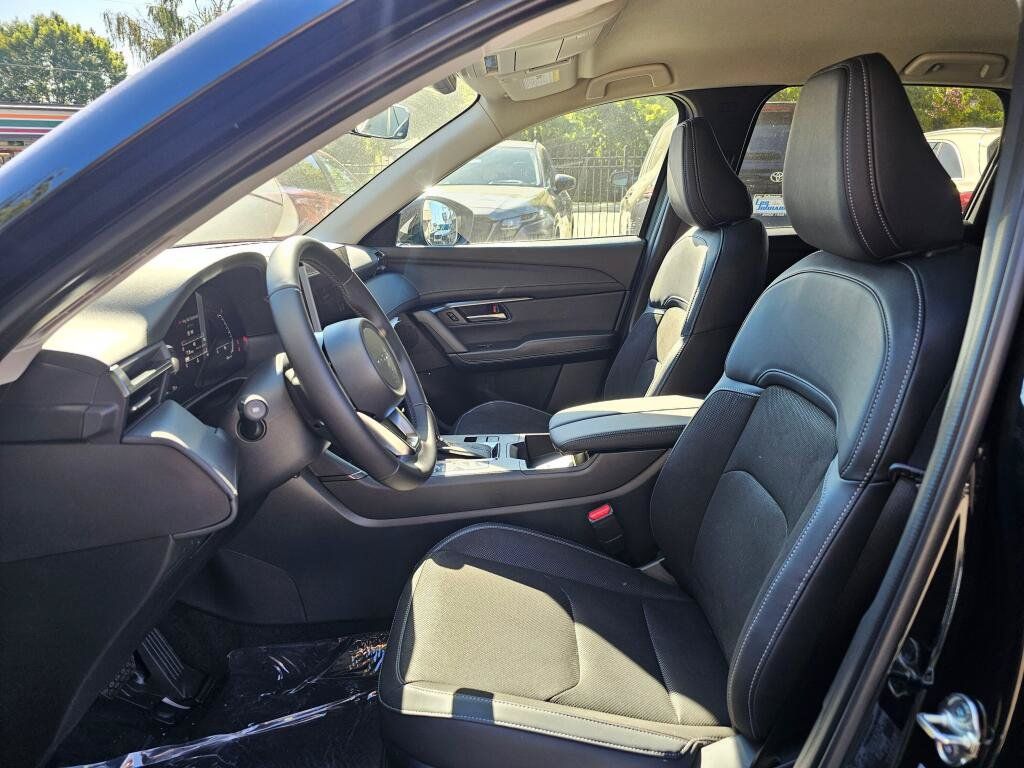New 2026 MAZDA CX-5 Preferred AWD/4WD image 19