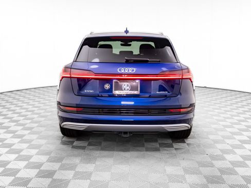 Used 2022 Audi e-tron Premium Plus w/ Premium Plus Package image 8