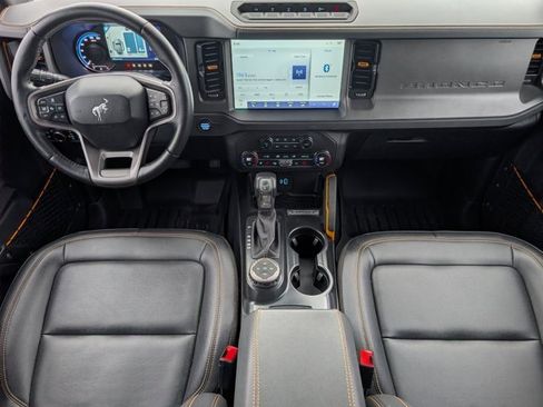 Used 2024 Ford Bronco Badlands image 5