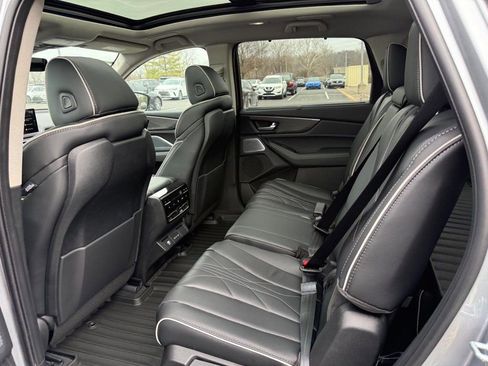 Certified 2026 Acura MDX w/ Advance Package AWD/4WD image 6