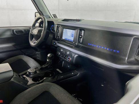Used 2023 Ford Bronco 4-Door AWD/4WD image 26