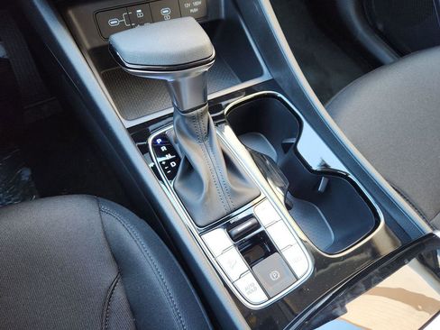 New 2026 Hyundai Tucson SE image 18