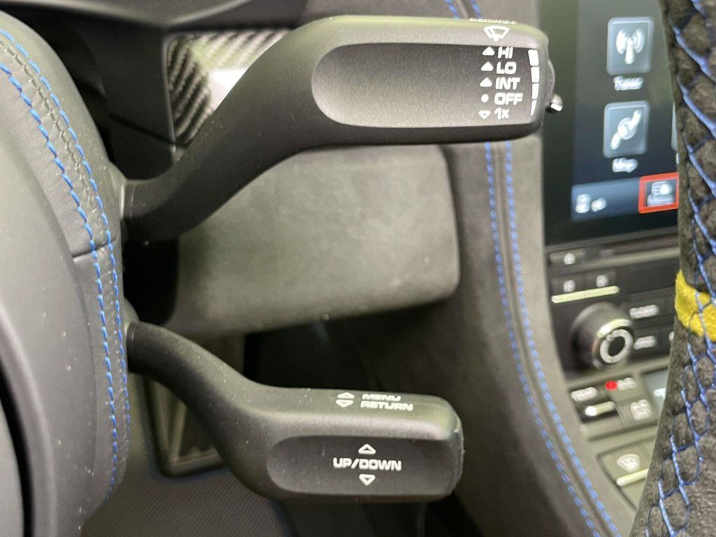 Used 2025 Porsche 718 Boxster Spyder RS RWD image 35