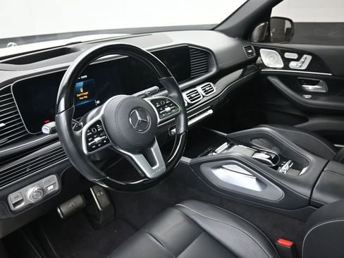 Used 2023 Mercedes-Benz Maybach GLS 600 4MATIC image 23