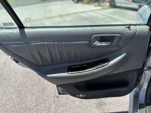 Used 2002 Honda Accord EX image 19