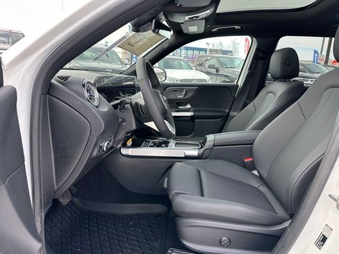 New 2026 Mercedes-Benz GLB 250 4MATIC image 20