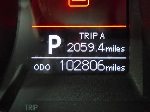 Used 2014 Toyota Corolla L image 9