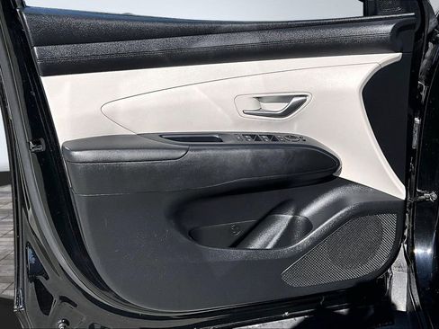 Used 2025 Hyundai Tucson SEL FWD image 13