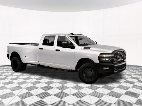 New 2026 RAM 3500 Tradesman image 9