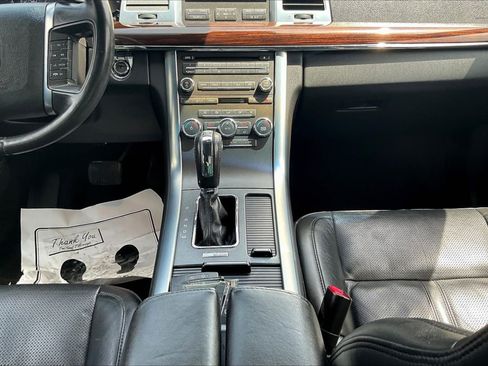 Used 2010 Lincoln MKS FWD image 15