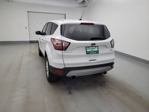 Used 2017 Ford Escape SE AWD/4WD image 6