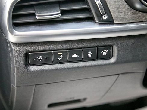 Used 2022 Kia Telluride EX w/ EX Premium Package image 15