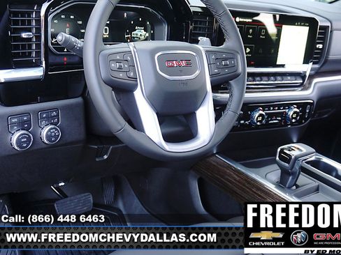 New 2025 GMC Sierra 1500 Elevation w/ Elevation Premium Package image 25