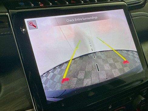 Used 2022 Jeep Grand Cherokee Limited 4xe image 22