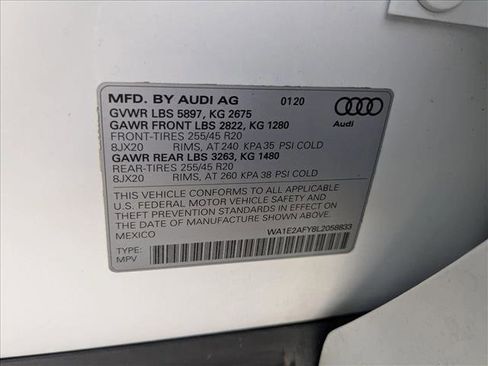 Used 2020 Audi Q5 e Premium Plus w/ Premium Plus Package image 24