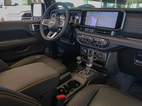 New 2025 Jeep Wrangler Sahara image 38