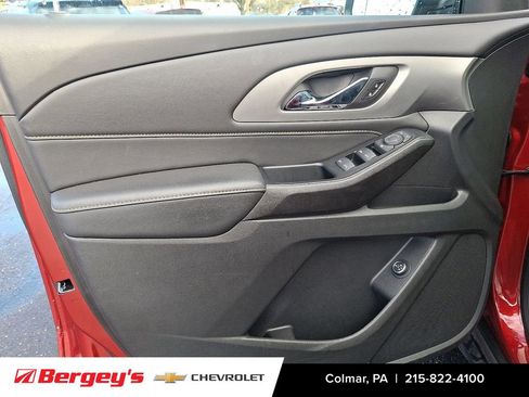 Certified 2023 Chevrolet Traverse LT image 16