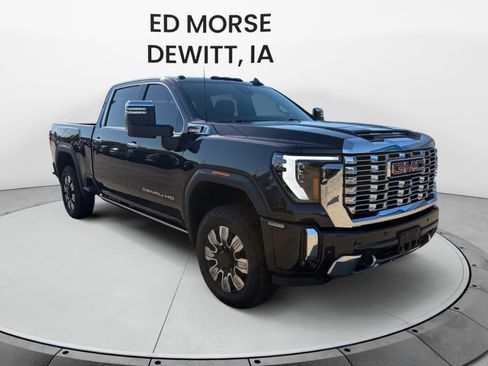 Used 2024 GMC Sierra 2500 Denali w/ Denali Reserve Package AWD/4WD image 7
