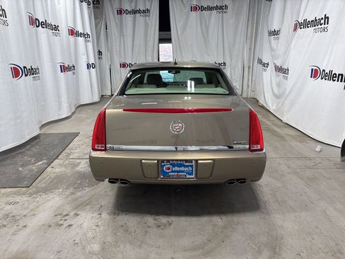 Used 2007 Cadillac DTS Luxury II image 4