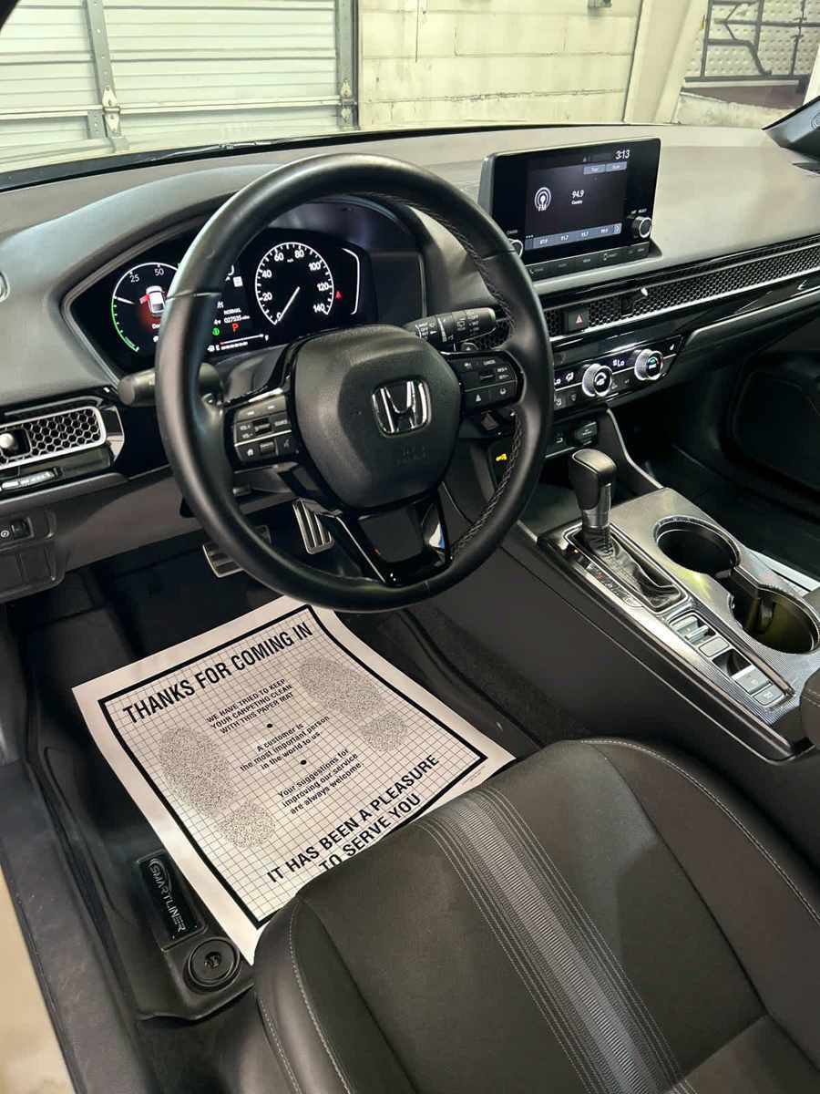 Used 2025 Honda Civic Sport image 10