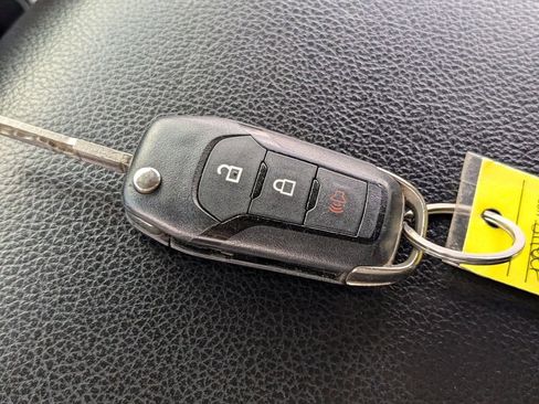 Used 2017 Ford F250 XLT w/ XLT Premium Package image 28