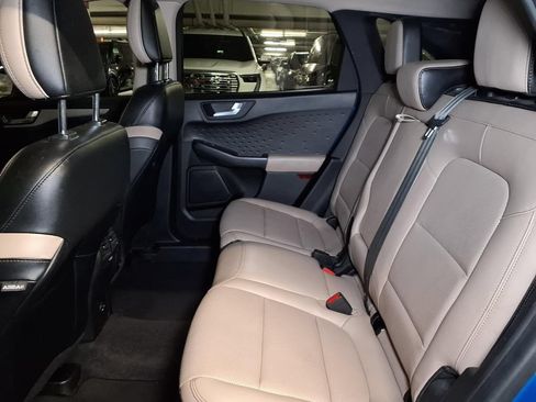 Used 2020 Ford Escape SE Sport FWD image 17