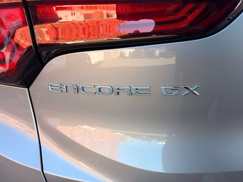 Used 2024 Buick Encore GX Sport Touring w/ Comfort Package FWD image 31