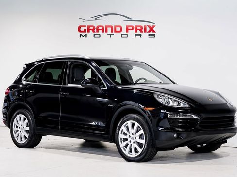 Used 2013 Porsche Cayenne Diesel AWD/4WD image 1