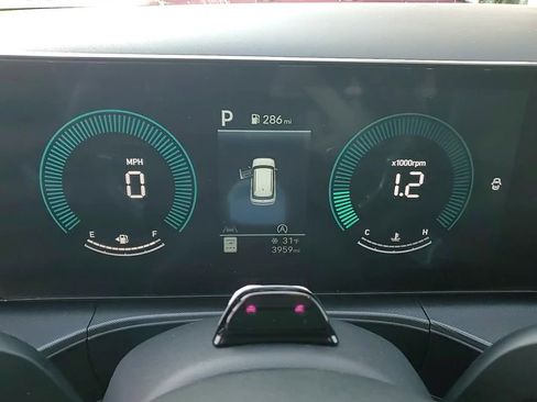 Used 2025 Hyundai Santa Fe XRT image 18