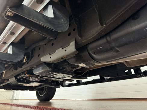 Used 2025 Chevrolet Silverado 2500 Custom w/ Custom Value Package image 44