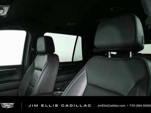 Used 2025 Chevrolet Tahoe LT AWD/4WD image 5