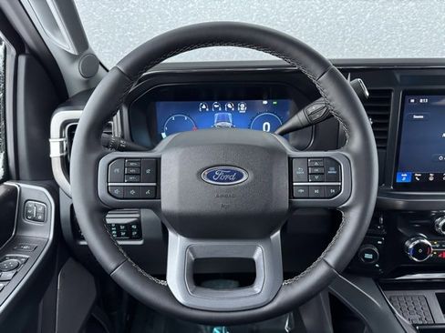 Certified 2026 Ford F350 Lariat w/ Chrome Package image 30