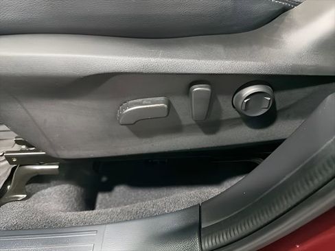 Certified 2022 Subaru Forester Limited w/ Popular Package #2 image 13