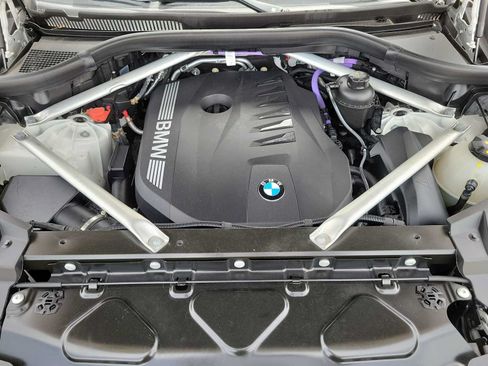 Used 2025 BMW X5 sDrive40i w/ Premium Package RWD image 13
