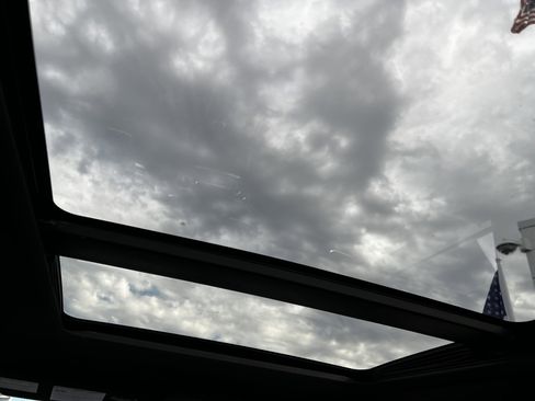 Used 2021 Ford Explorer ST w/ Equipment Group 401A image 12