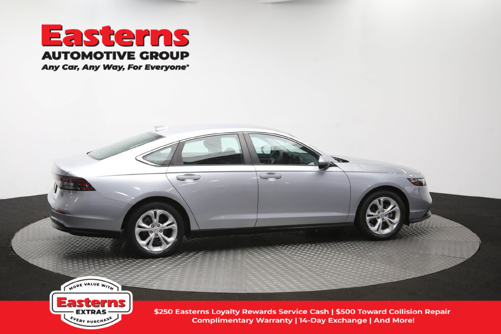 Used 2023 Honda Accord LX image 45